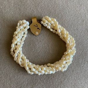 Fresh water pearl 7”  strand bracelet